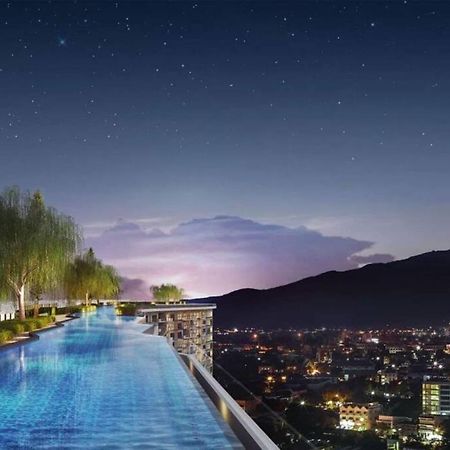 Modern Style Room With Sky Pool 古城边天际泳池公寓 Chiang Mai Exteriör bild