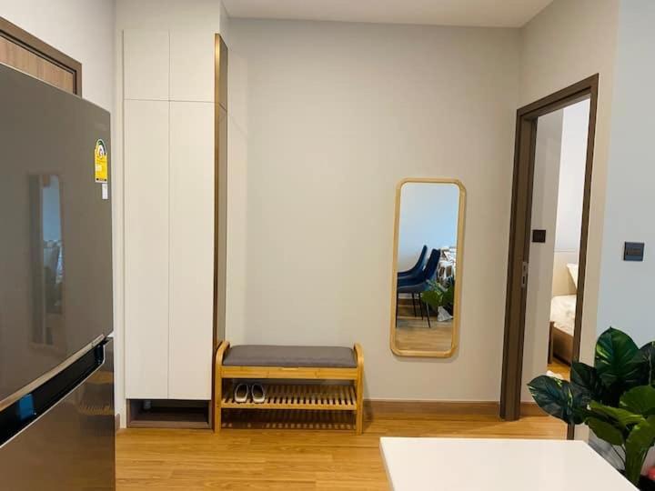 Modern Style Room With Sky Pool 古城边天际泳池公寓 Chiang Mai Exteriör bild